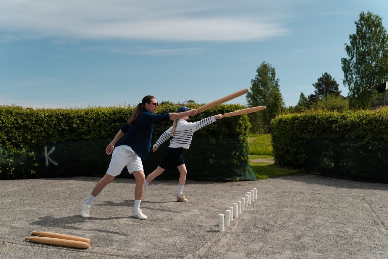 For the whole family: games and creativity